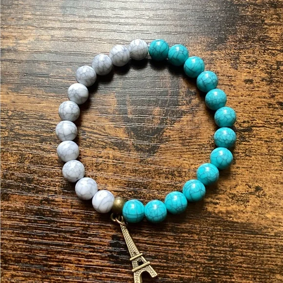 Bracelets - Picture 9 of 12